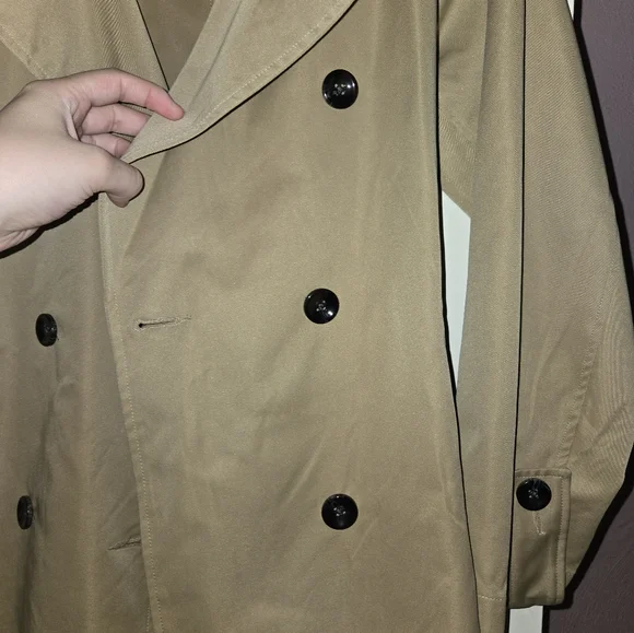 Trench Coat - Picture 4 of 6